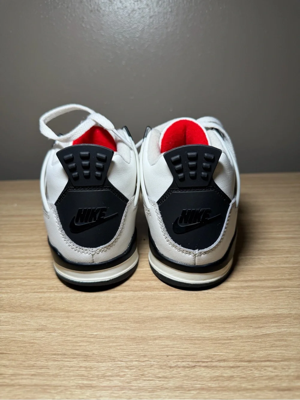Air Jordan 4 Retro PS 